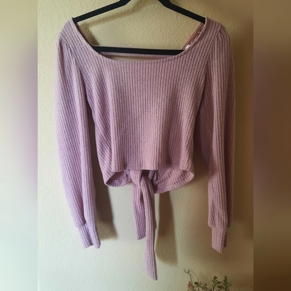 Pink Open Back Cropped Sweater - Picture 2 of 5